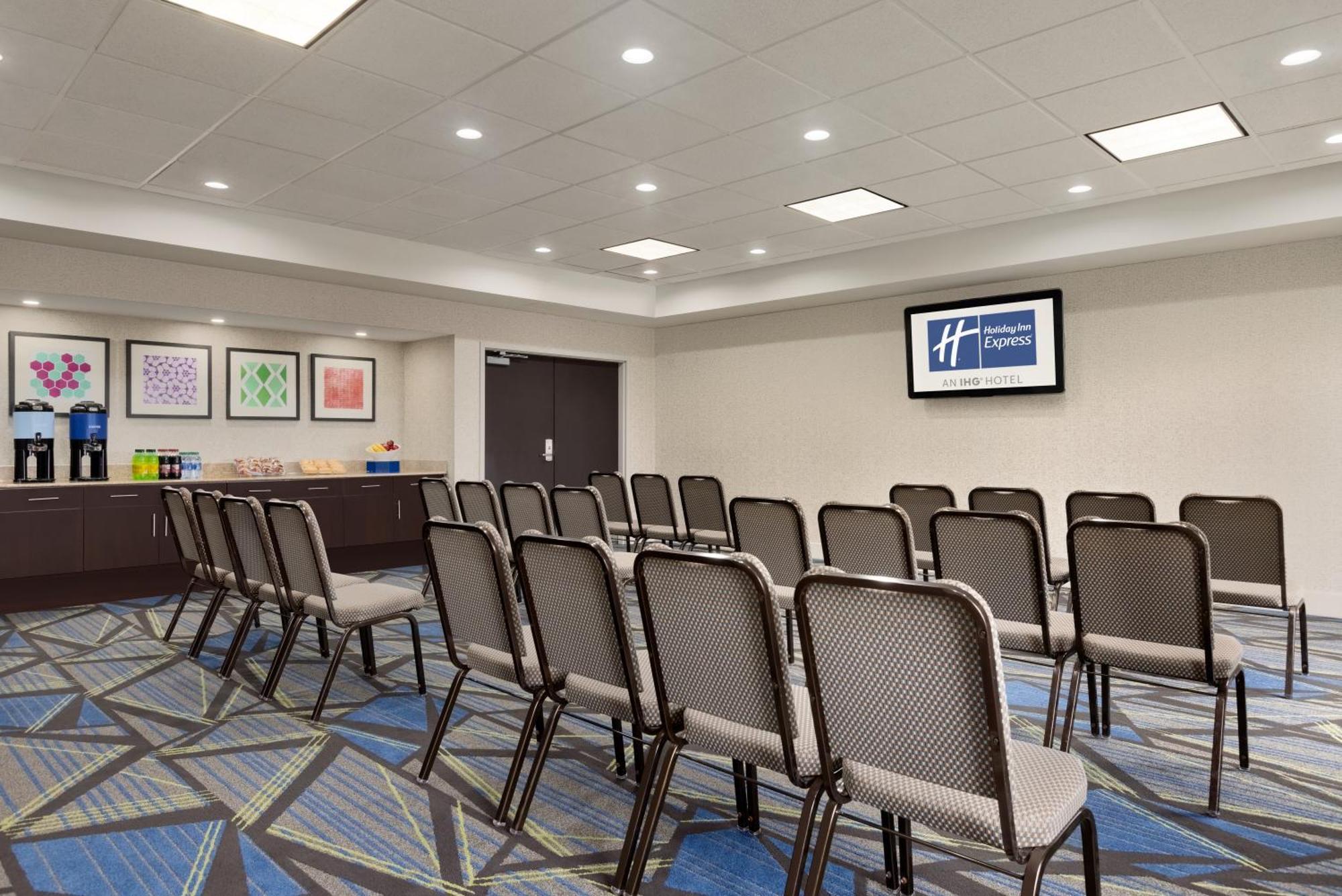 Holiday Inn Express Hotel & Suites Opelika Auburn By Ihg Экстерьер фото