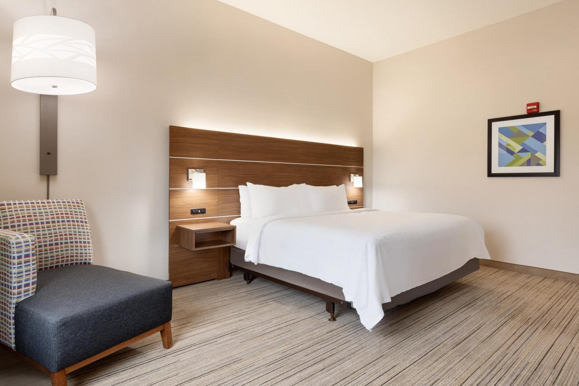 Holiday Inn Express Hotel & Suites Opelika Auburn By Ihg Экстерьер фото