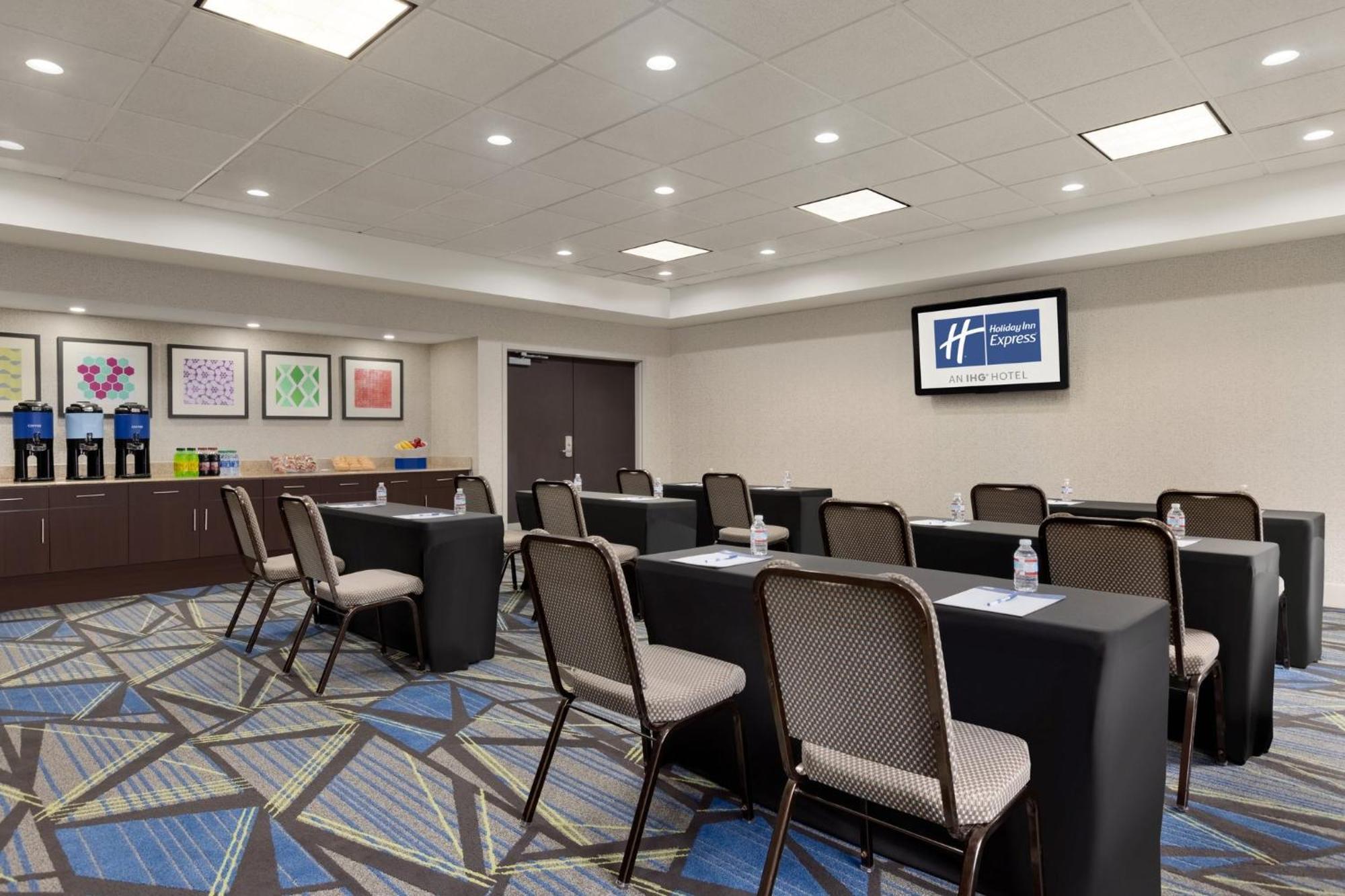 Holiday Inn Express Hotel & Suites Opelika Auburn By Ihg Экстерьер фото