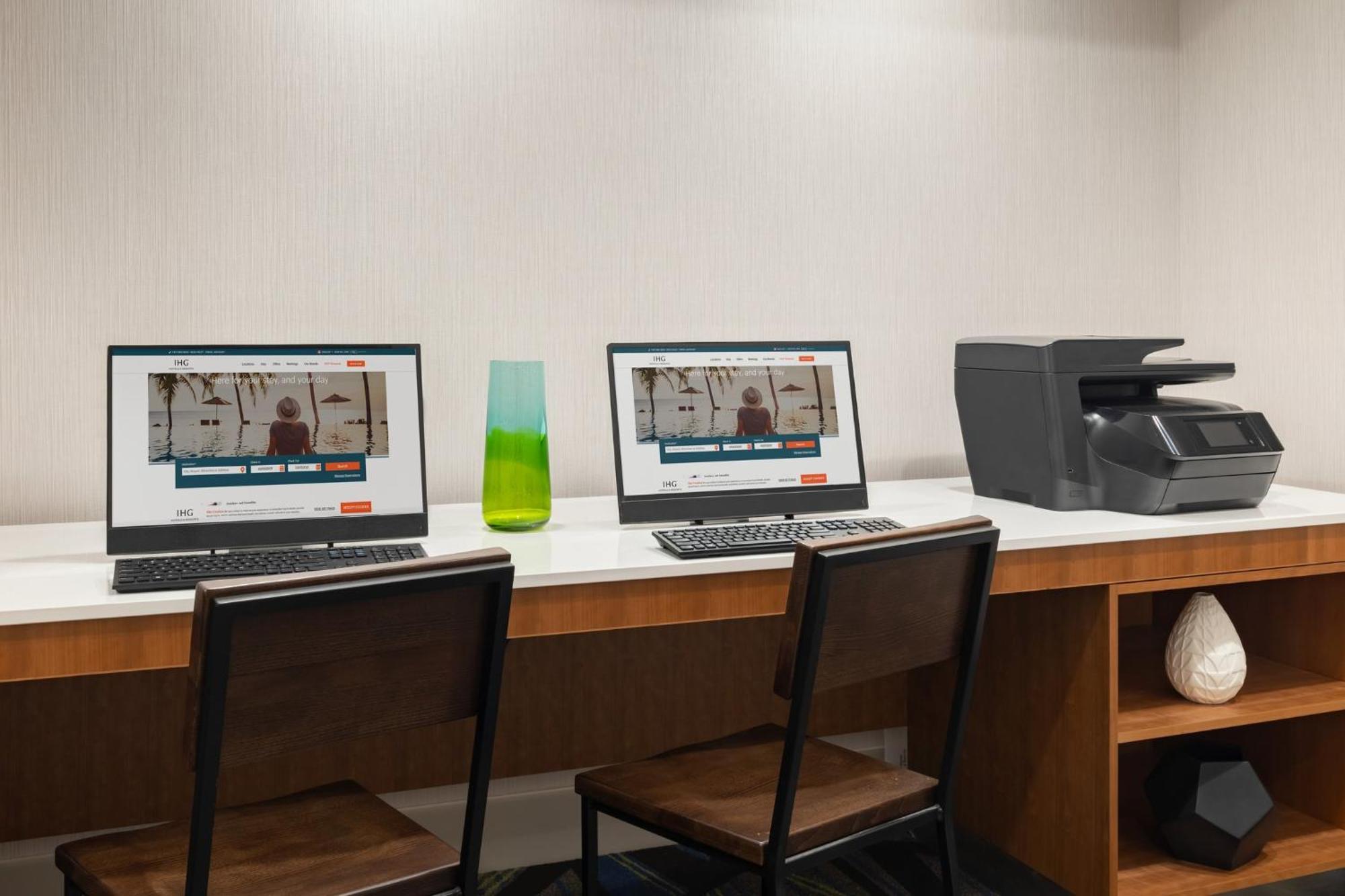 Holiday Inn Express Hotel & Suites Opelika Auburn By Ihg Экстерьер фото
