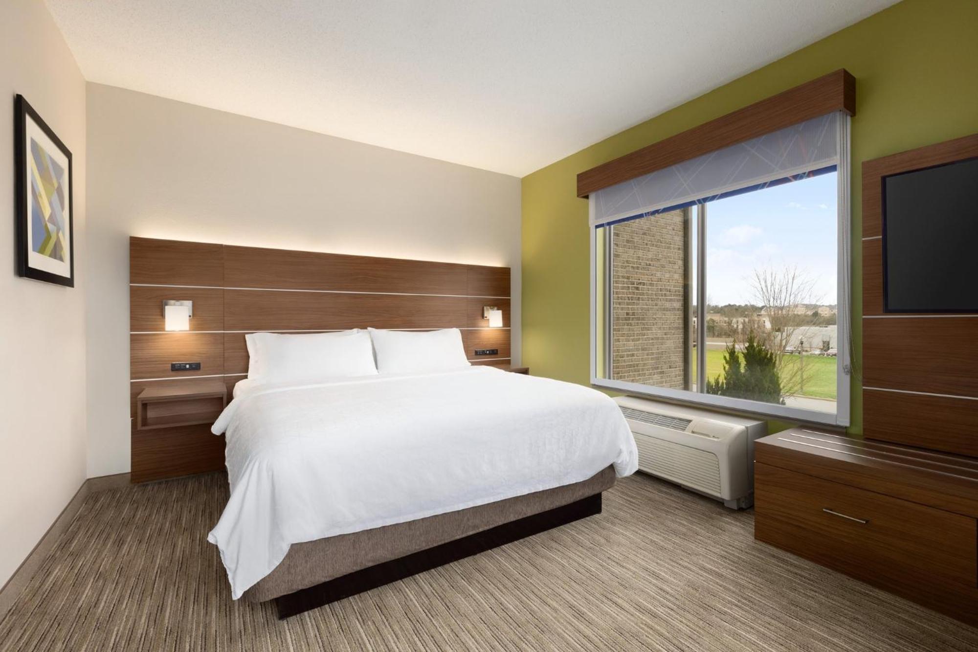 Holiday Inn Express Hotel & Suites Opelika Auburn By Ihg Экстерьер фото