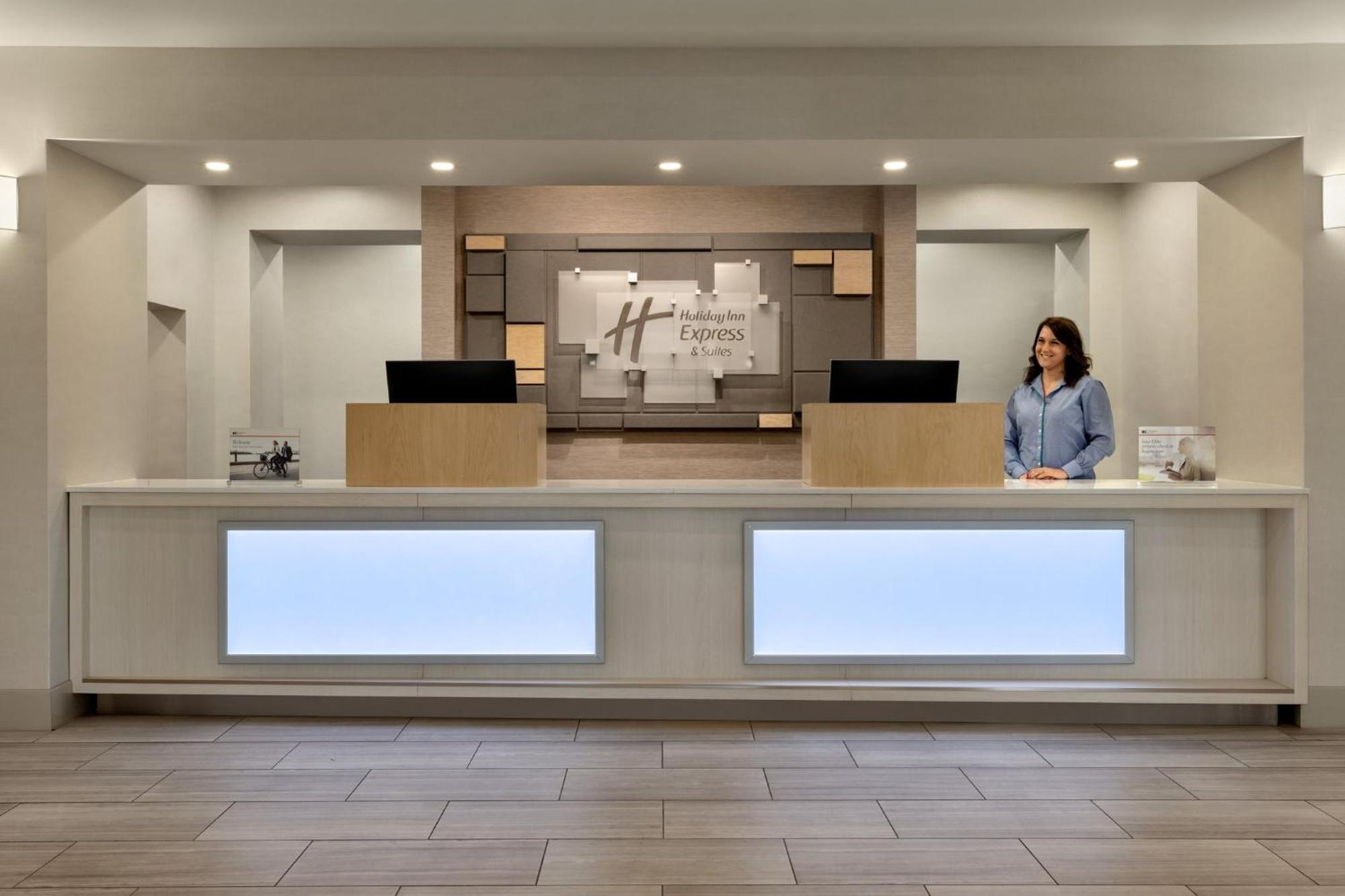 Holiday Inn Express Hotel & Suites Opelika Auburn By Ihg Экстерьер фото